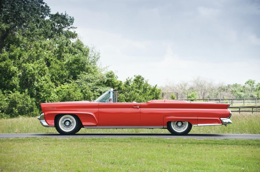  Lincoln Continental Mk III Convertible 1958 года  (фото 22 из 25)